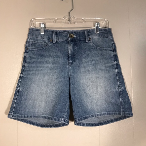 nine west jean shorts